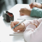 Você pode ajudar a combater o analfabetismo em Canoinhas