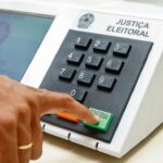 Quem tem mais de 70 anos é obrigado a votar nas eleições de 2026? Veja o que diz a lei e o que acontece se faltar